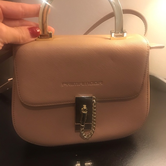 Primadonna Saddle Purse - Picture 2 of 6